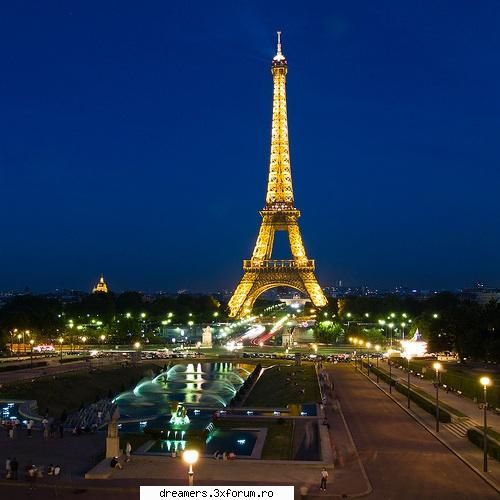 Turnul Eiffel - KeykoYume - Obiective turistice faimoase :3